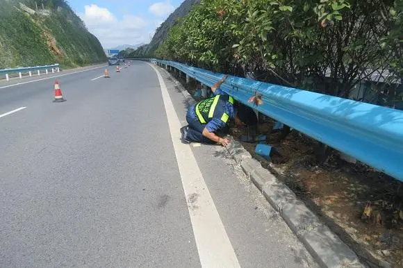 大理高速路波形护栏