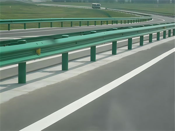 大理波形梁护栏在高速公路的应用